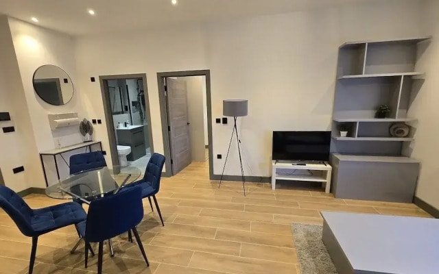 Finchley Perfect 1-Bed - Work & Leisure