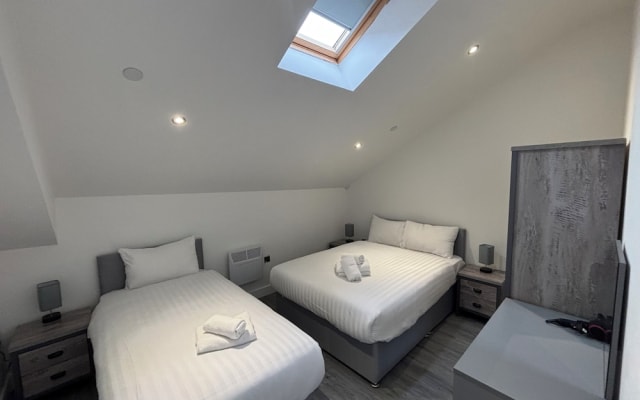 Cumberland Street Apartments