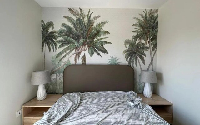 2 bed Penthouse with Sea View