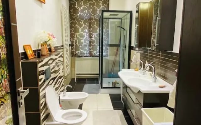 Hotel Apartment in Square Praha 2