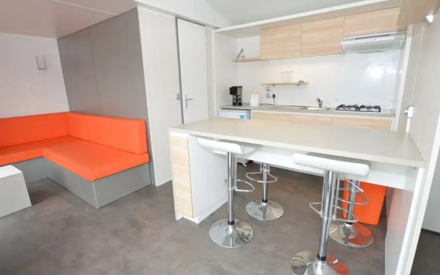 Cozy Mobile Home in Januv Dul With Swimming Pool