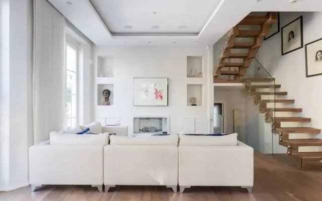 Spectacular 4 Bed House, Pimlico