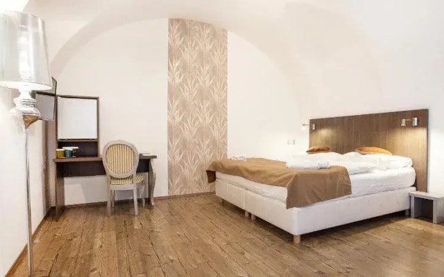 Suites & Apartments U Trí hrusek