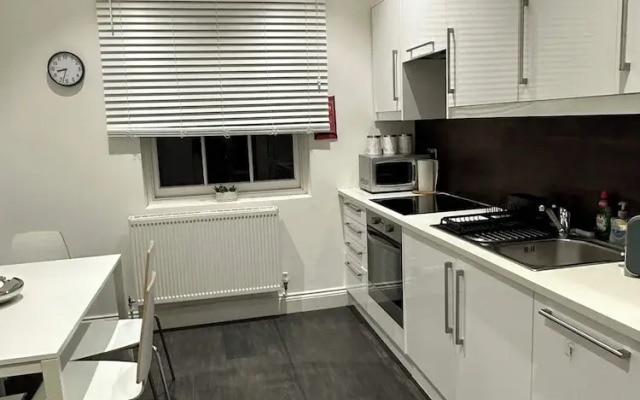 Eurostar Comfort Inn Studio Apartments