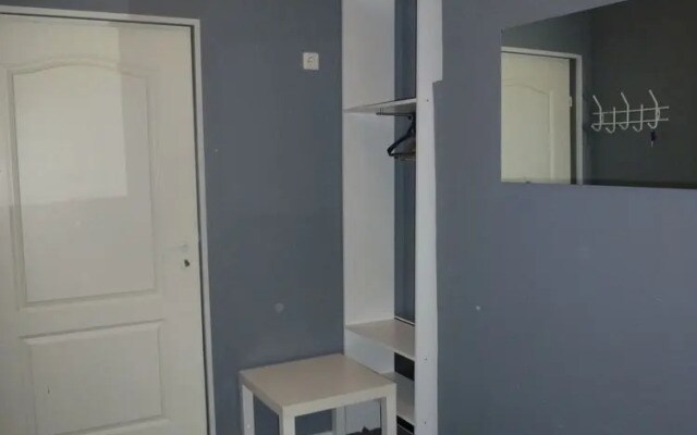 4ROOM