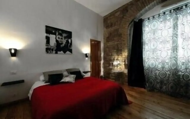 Caesar's Rooms