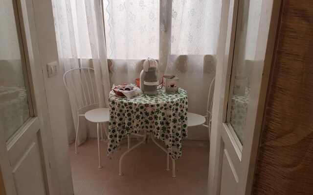 Mosca House