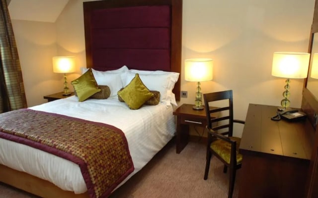 Bears Paw Inn