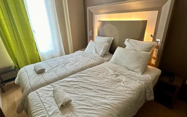 Hotel Victor Hugo