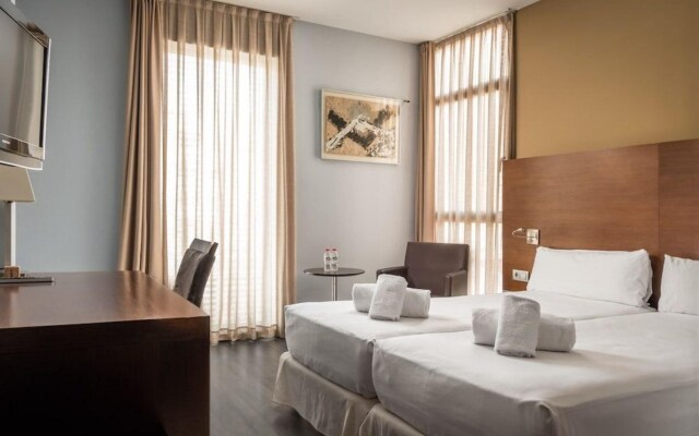 Apartamentos Turisticos Madanis