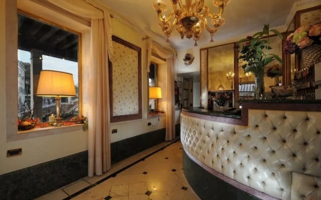 Hotels In Venice Roulette 3