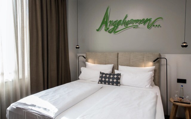 Koos Hotel & Apartments