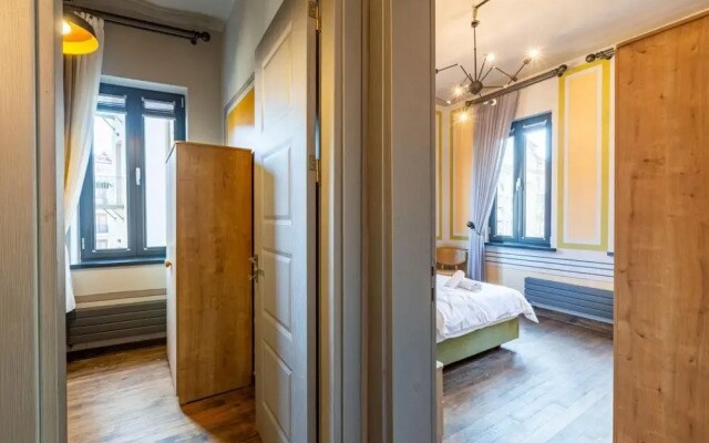 Historical Flat With Turkish Hammam