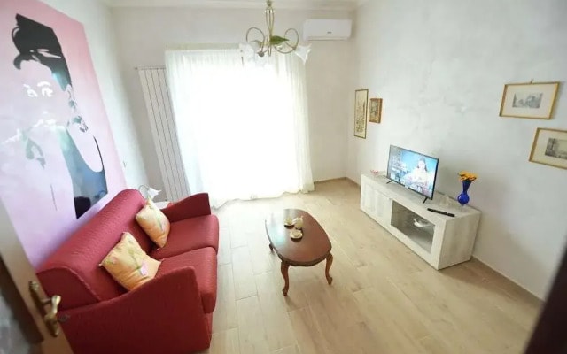 IzzHome La Signorina