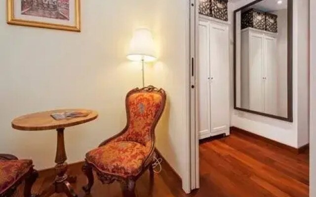 Interno 2