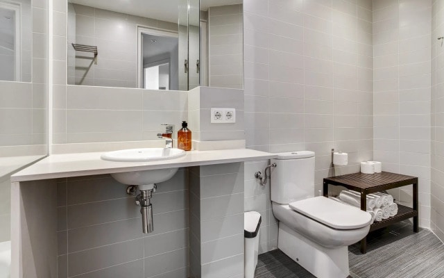 Dalí in Barcelona with 2 bedrooms and 2 bathrooms