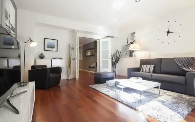Apartment Purple Plaça Catalunya