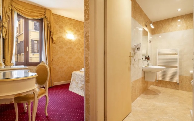 Ca di Malta Room 3 by Wonderful Italy