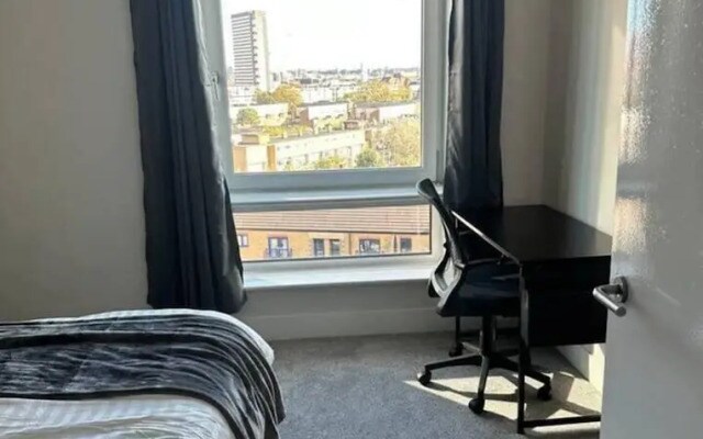 Cosy, Comfy 2 Bed Apartment Canary Wharf
