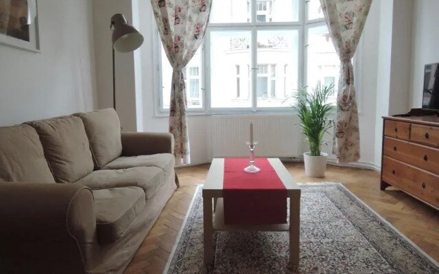 Old Town Apartment
