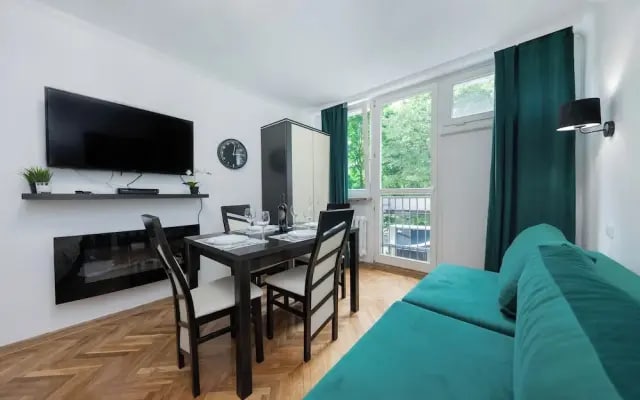 UNIT Short Rent Apartment by Warsaw Metro Station