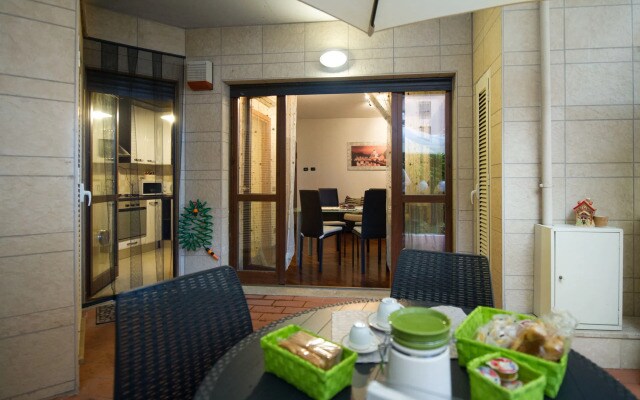Domus Al Parco Guest House