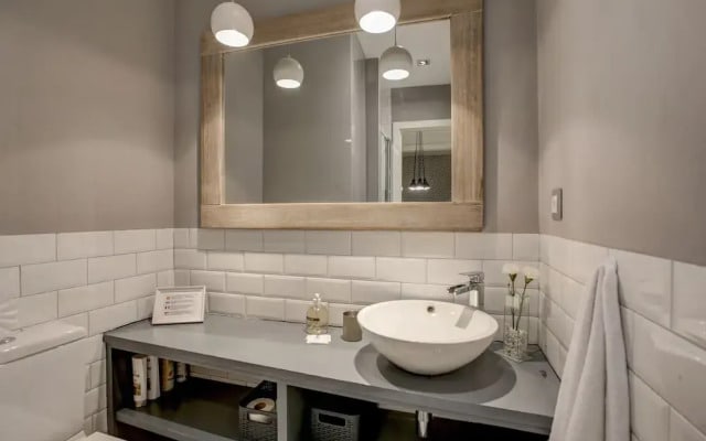 Stylish Apartment in Heart of Malasaña