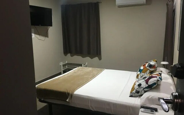 Laramond Barcelona Rooms