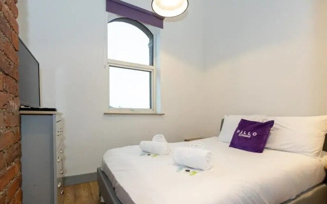 Pillo Rooms Serviced Apartments- Salford