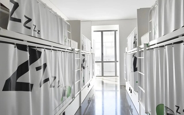Urbany Hostel BCN GO!