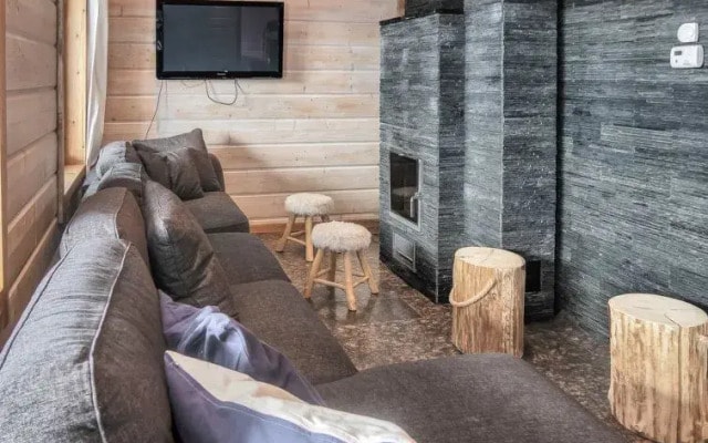 Holiday Home Saaruan aurinko