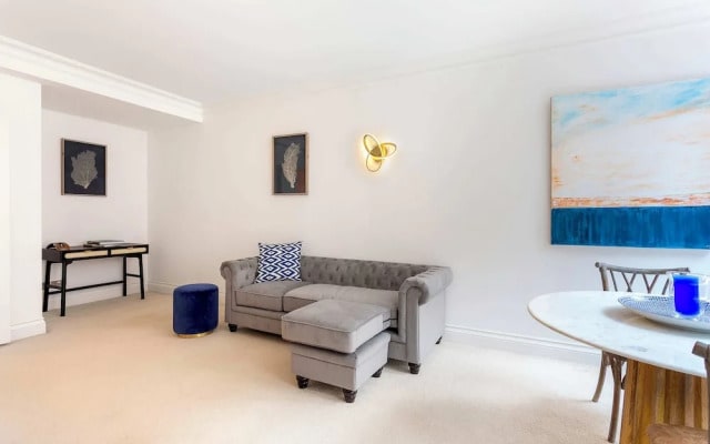 Fabulous Westminster Flat