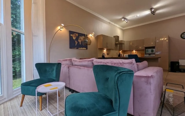 Stunning Period Property, 1BD Flat - Manchester!