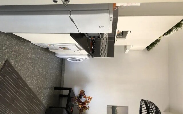 Quiet Penthouse - C14