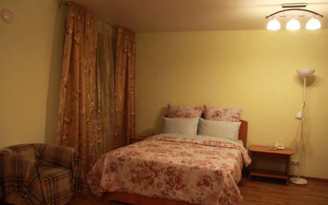 Hotel-Home Apartments