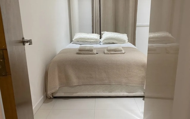 Cosy 3 bed Penthouse in Royal Docks London