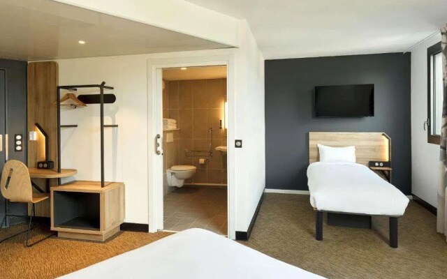 B&B HOTEL Paris Clichy-sous-bois 3 étoiles