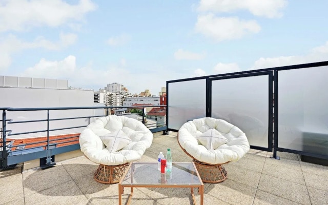 Elegant Apartment With Terrace - 1br/4p- Vanves