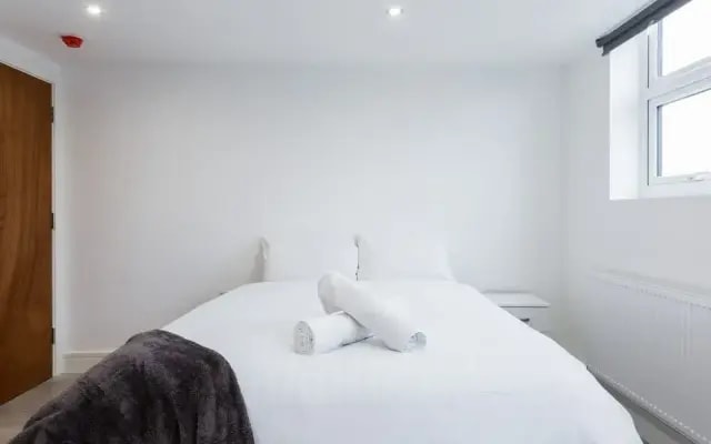 Bright Studio Flat - Camberwell! 3d