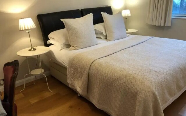 Notting Hill Apartment