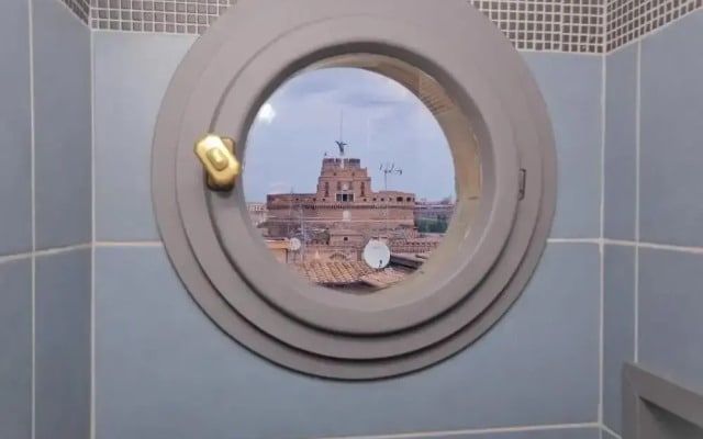 Castel Sant Angelo Luxury Rooms & Tour