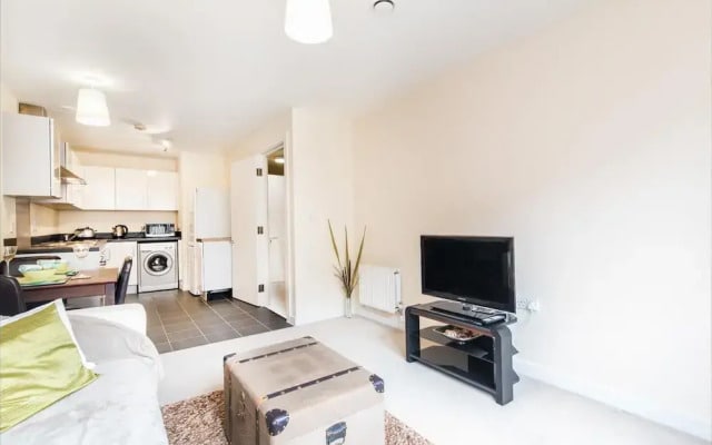 1-bed - Sleeps 2 - Near Victoria Coach Stn