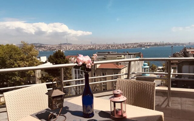 Sirena's Suites