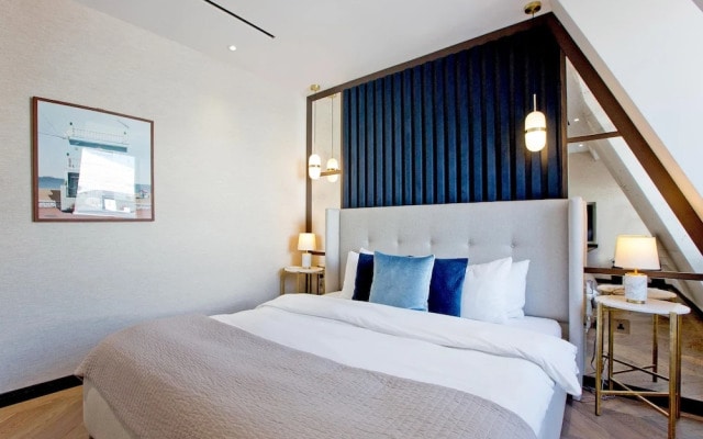 2-bed Deluxe Apt 519