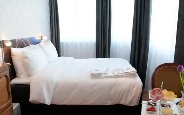 B&B Helmers