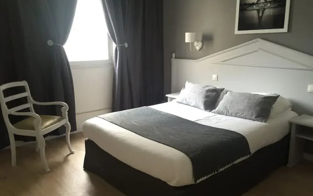 Lux Hotel