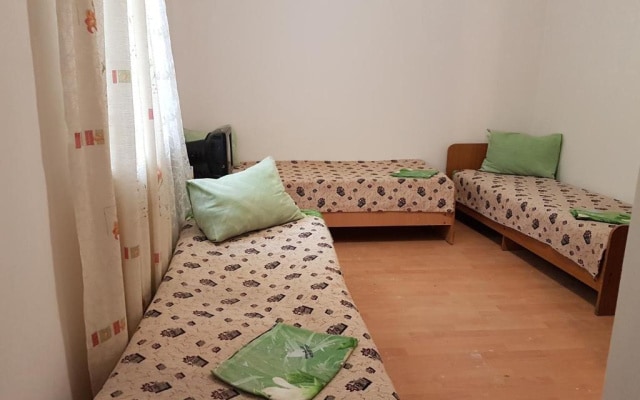 Guest House on Tamanskaya 26A/1