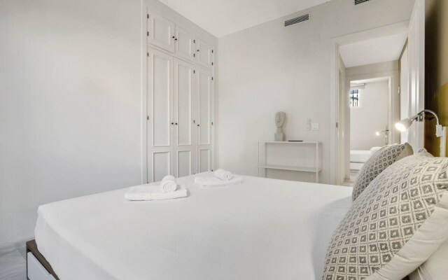 Apartment in Torremolinos Near Beaches