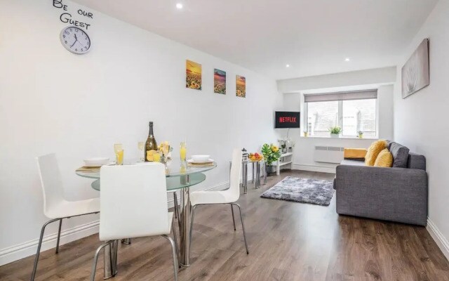 Watford High Street - Modernview Serviced Accommodation F10