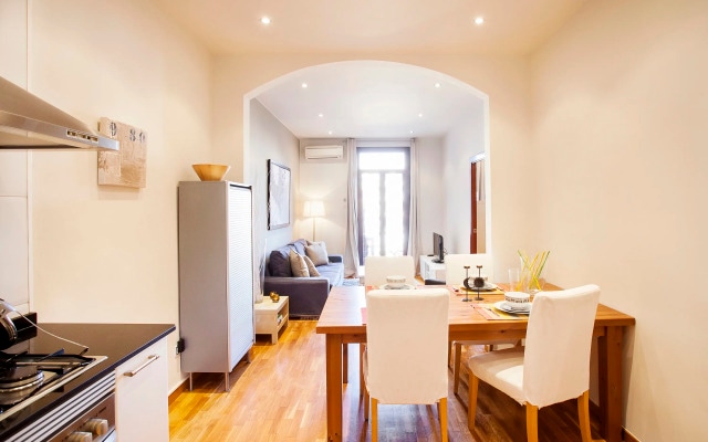 Viladomat Eixample Apartment